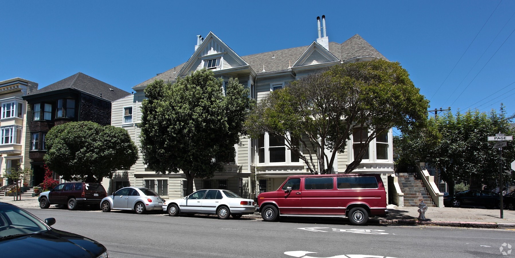Photo - 461 Ashbury St