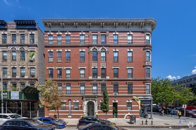 Photo - The Savoy West