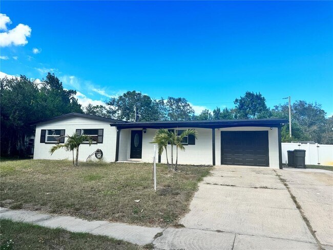 Photo - 850 Karen Dr