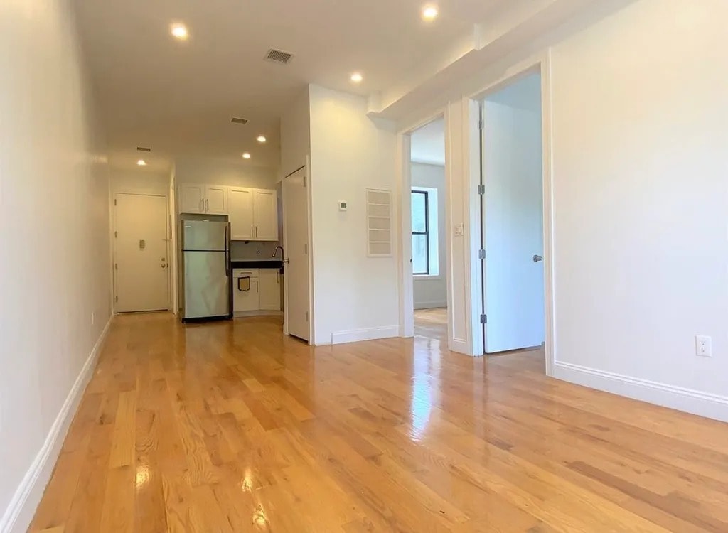 Photo - 534 New Lots Ave