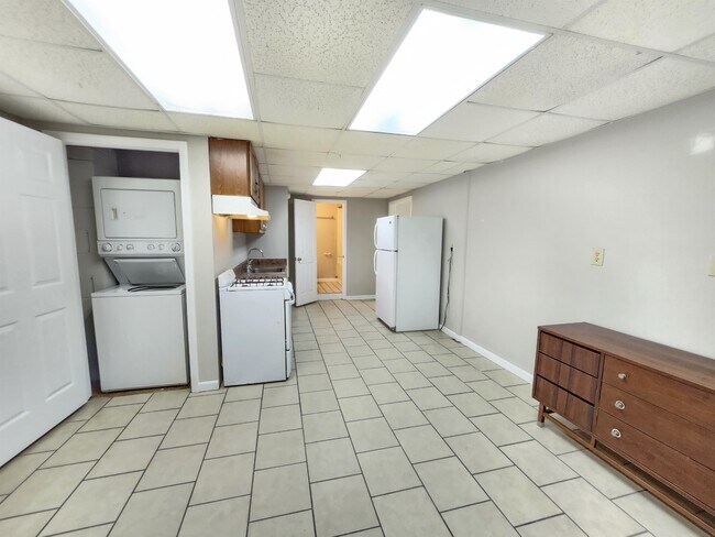 Photo - 1206 Francis St NW Unit 4