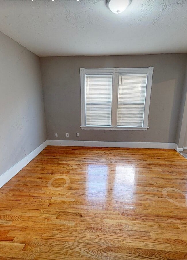 159-161 Millbury St Unidad 2