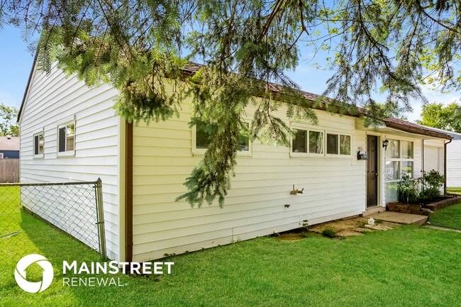 Photo - 4851 N Kenyon Dr