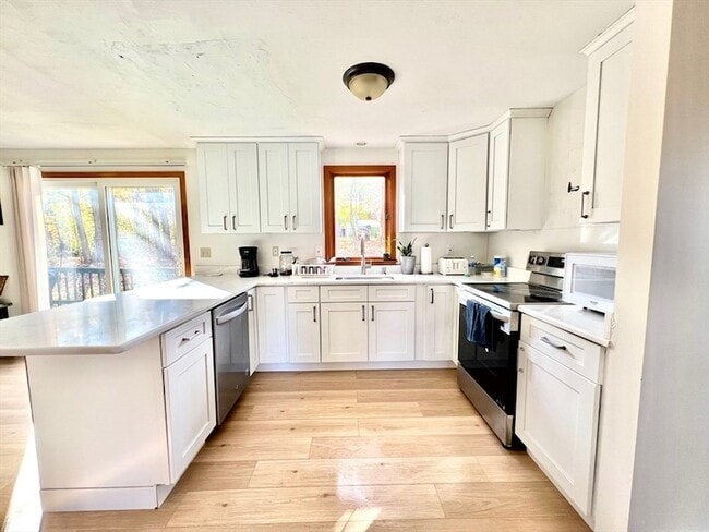 Photo - 188 Fernwood Dr