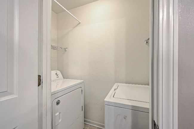 Photo - 3405 Poplar Grove Pl