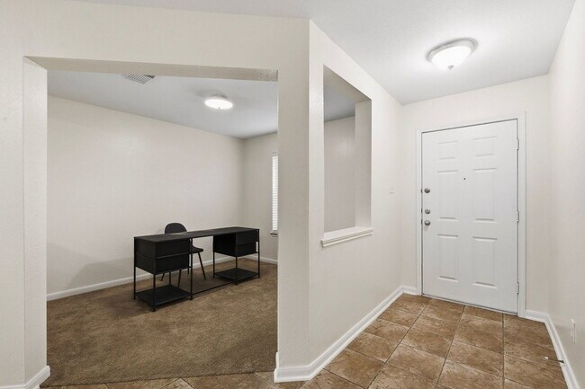 Photo - 7719 Serene Wood Ln