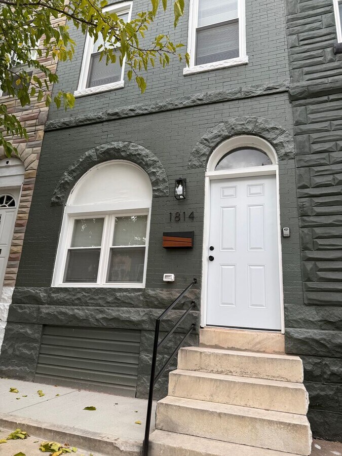 Newly Renovated 4BR Home in East Baltimore... - Newly Renovated 4BR Home in East Baltimore...