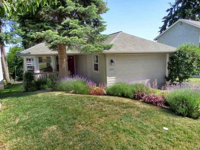 Building Photo - 1911 Ponderosa Ct