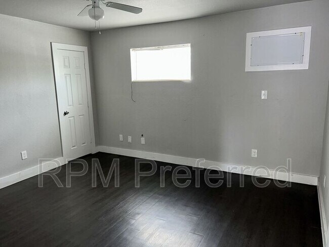 Photo - 6518 Weston Street Unidad 12