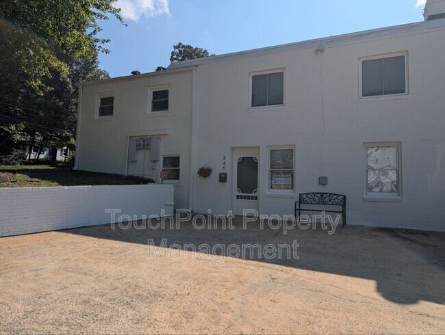 Photo - 340 Hollis Rd