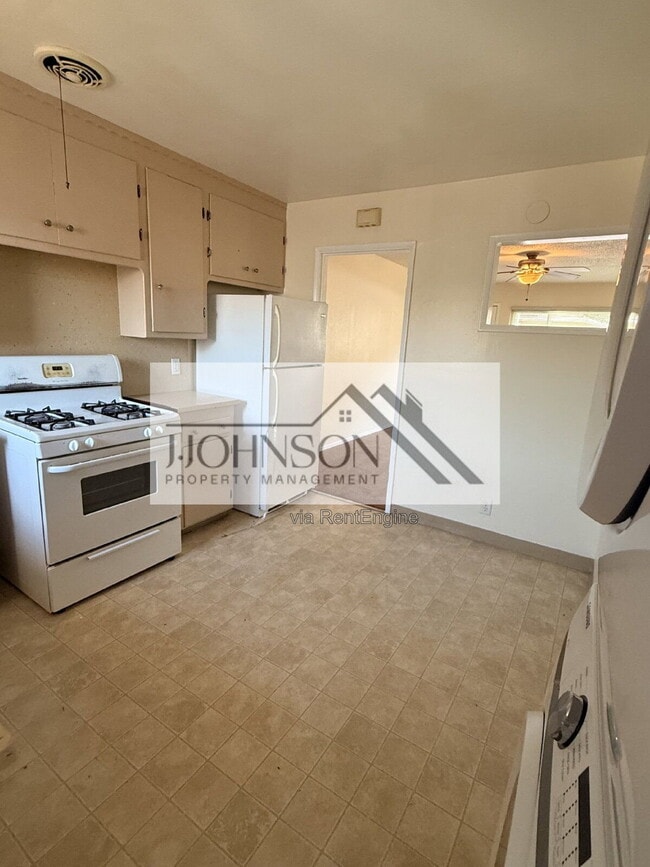 Photo - 1554 165th Ave