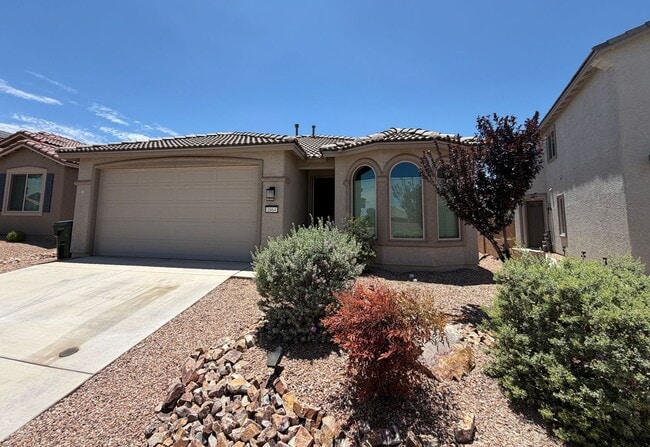 Building Photo - Close to Fort Huachuca