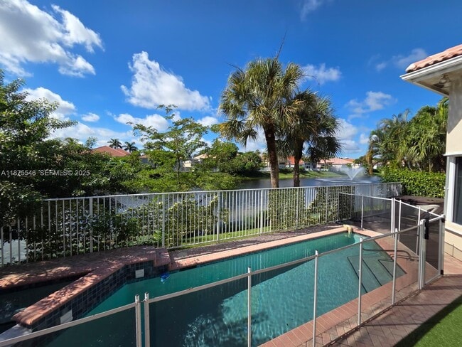 Photo - 7030 Islegrove Pl