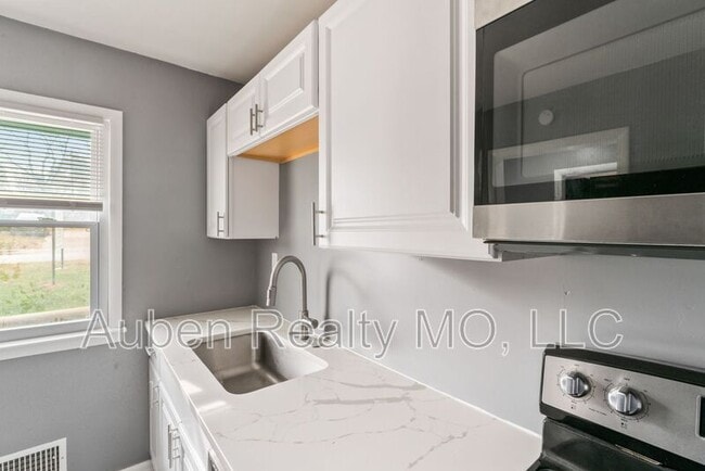 Photo - 3143 Puckett Rd Unit 734