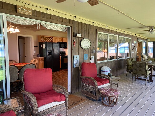 Photo - Lake Rousseau Fishing Paradise: The Ultimate Turnkey Retreat