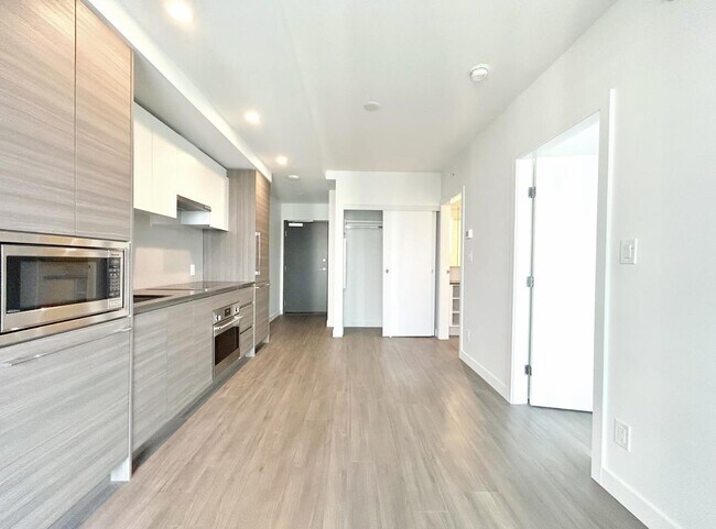 13655 Fraser Hwy Unit 13xx