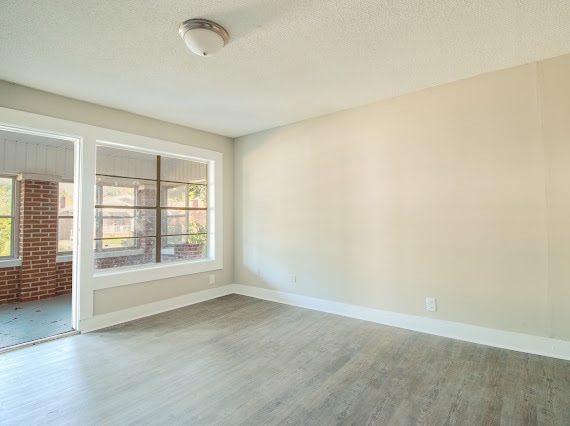 Photo - 6140 Court F