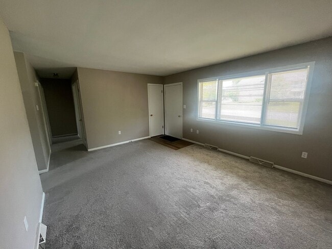 Photo - 1851-1853 W GRANDVIEW BLVD Unit 1851