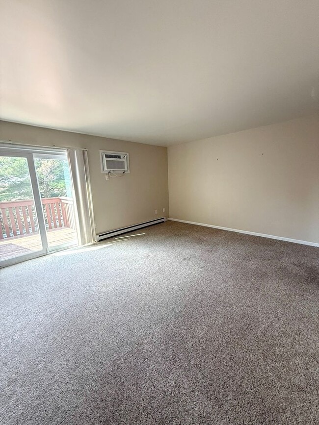 Photo - 1308 S Mt Joy St