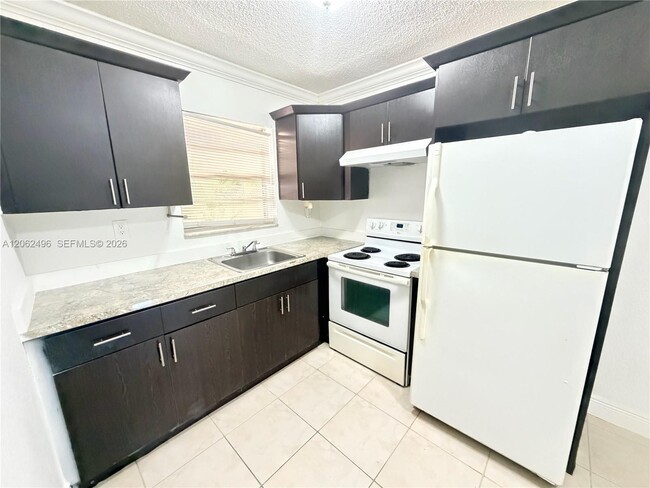 Photo - 16118 NE 21st Ave Unit 3