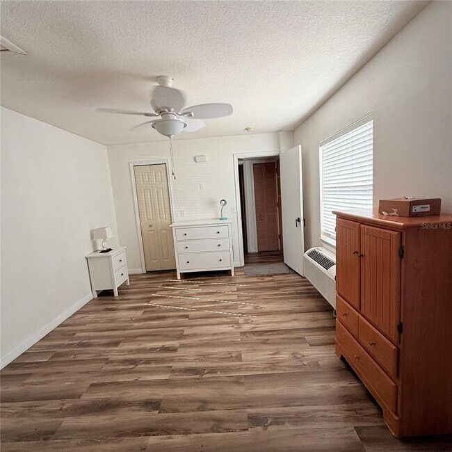 Photo - 801 Orchid Dr