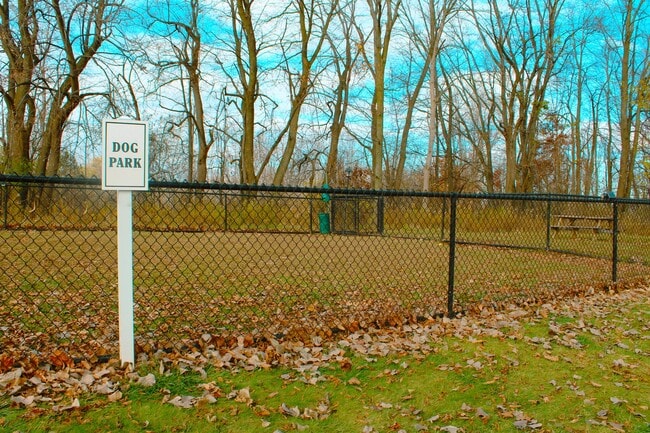 Willowbrooke Apartments & Townhomes