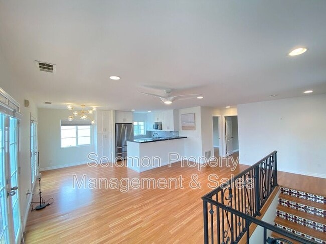 Photo - 316 Surfrider Way
