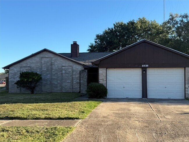 Building Photo - 8426 S Meadow Bird Cir