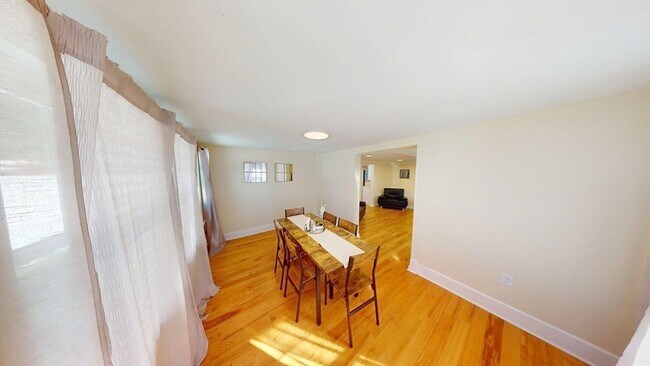 266 Webster St