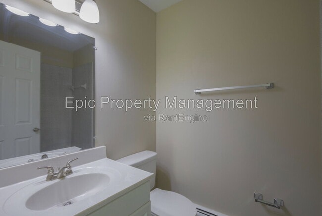 1778 Goddard Rd Unit 7