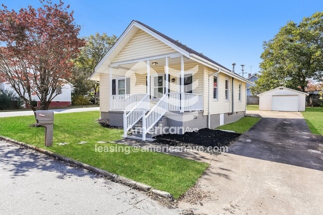 Photo - 110 S 4th St