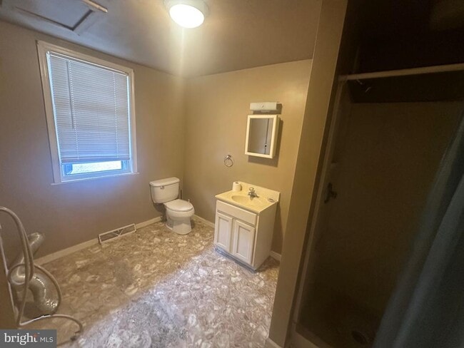 Photo - 2669 N Sherman St