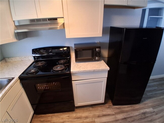 Photo - 510 Mckellar Cir