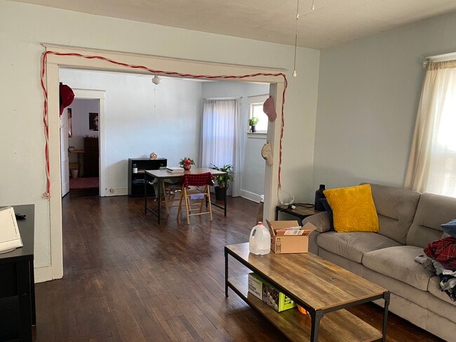 Photo - 160 Seminary Ave Unit 2