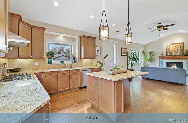 Photo - Spacious 3 bed/3.5 bath home in Arvada