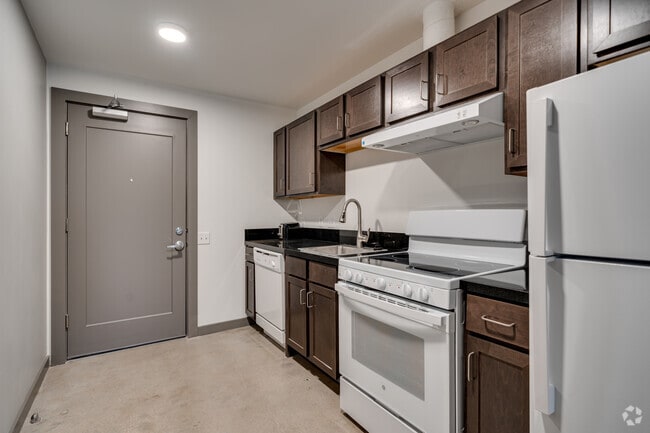 Unit 17 - Light Rail Lofts