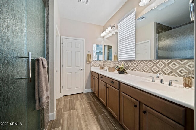 Photo - 3710 Goldmine Cyn Wy