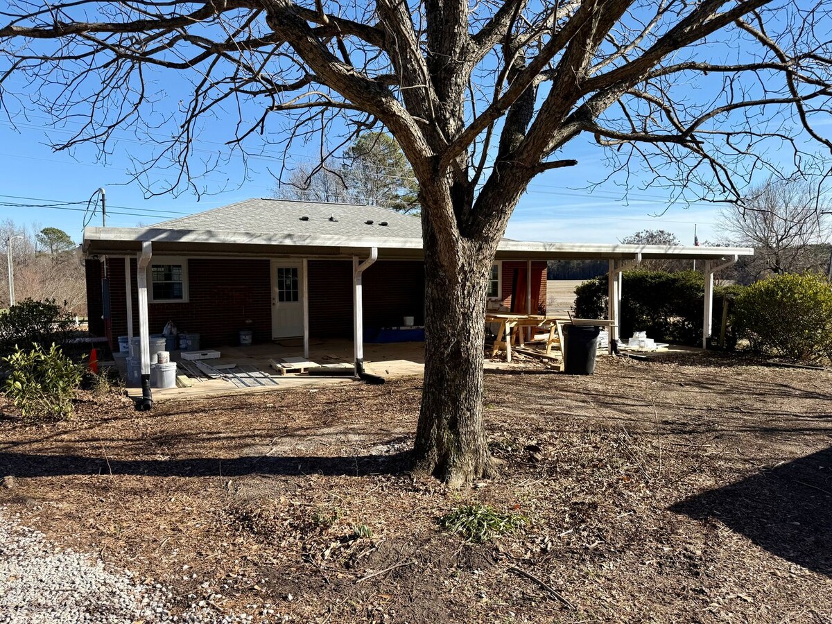 Photo - Single Family Ranch Completely Remodeled (with car port)
