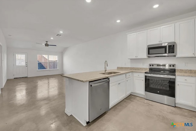 Photo - 1210 Concord Dr Unit 1210 Concord Drive  B