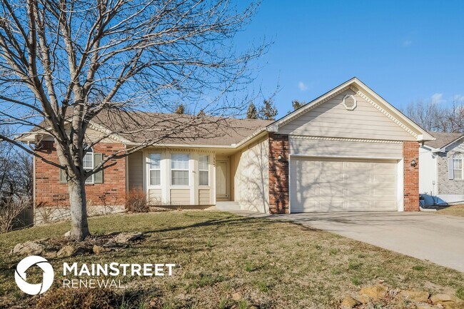 Photo - 112 W Sierra Dr