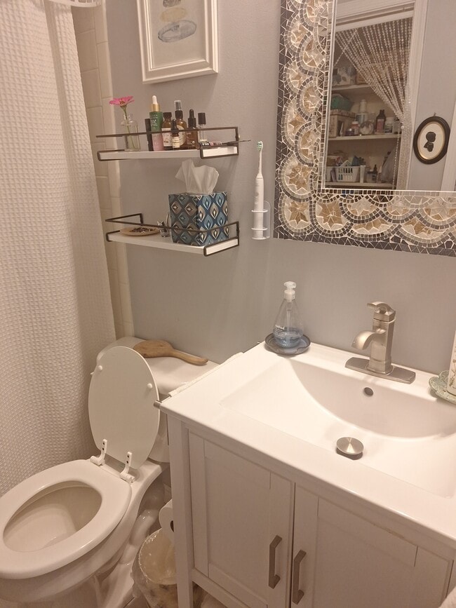 Photo - 807 W Trinity Ave Unit #111 Pearl Mill Flats