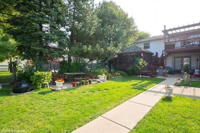 Patio interior - 26 E Crystal Lake Ave Unidad Apt B