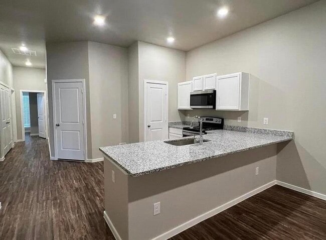 Photo - 2119 N Jayton Ave
