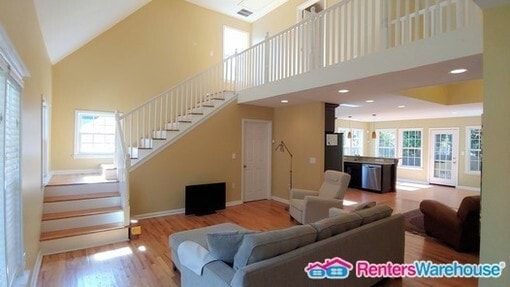 Photo - 1498 Deerwood Dr