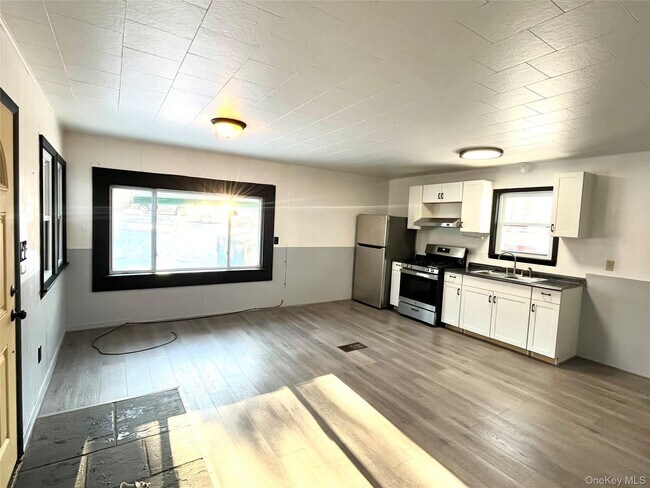 Photo - 12 Church St Unidad 3