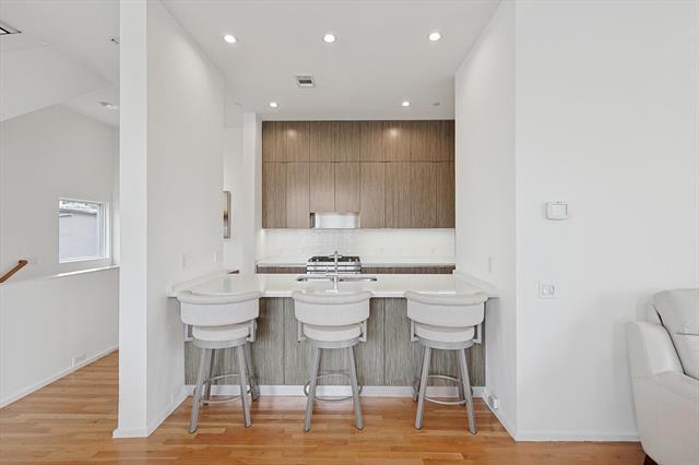 Photo - 2706 Throckmorton St Condo Unit D