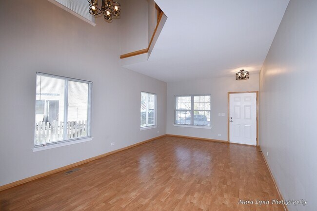 2824 Wheatland Ct