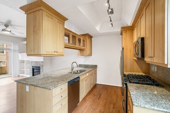 Photo - Brownstone Manor