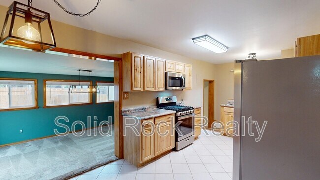 Photo - 2527 Mt Vernon St