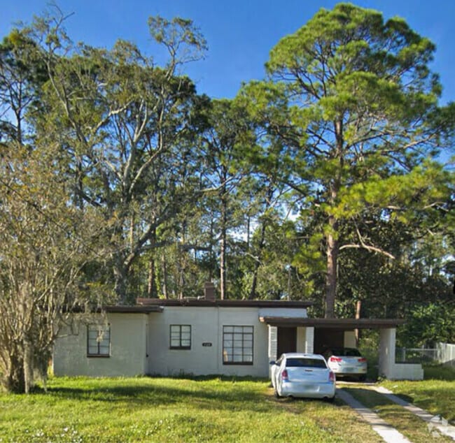 Building Photo - 5273 Pennant Dr Rental